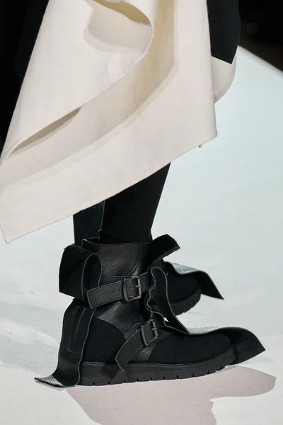 Look 20
